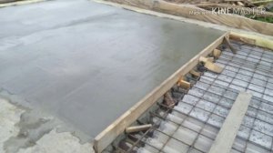 Фундаментальный фундамент Семыкина спустя 2 зимы. Фундамент из покрышек.