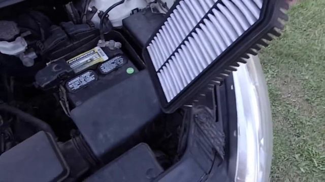 '13 Kia Soul Engine Air Filter Replacement смотреть онлайн