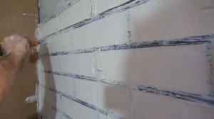 Кирпичи, кирпичная стена, имитация кирпича, кирпичики по трафарету своими руками. Весь процесс.