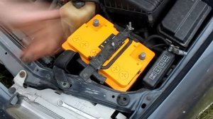КАК СНЯТЬ АККУМУЛЯТОР С АВТОМОБИЛЯ?!