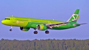 Самолёт S7, который обледенел в полёте до Новосибирска 2 декабря. Успешные посадки и взлёт. 2021 год