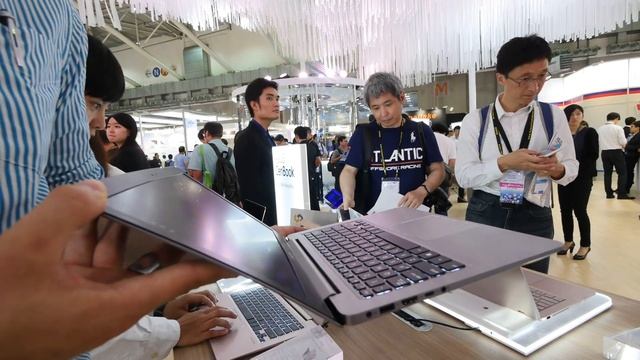 Asus Zenbook UX310 Notebook erster Eindruck [4K UHD] смотреть онлайн