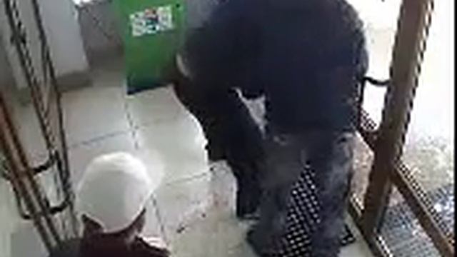 Грабеж с побоями. смотреть онлайн