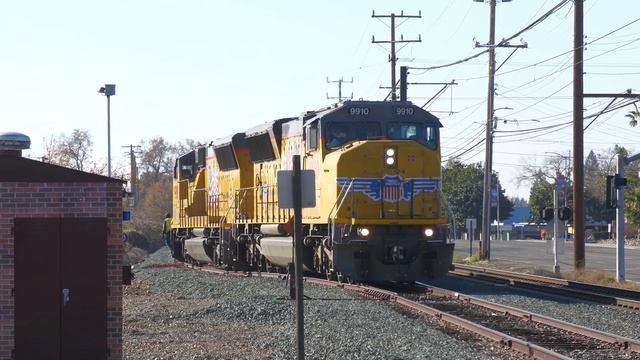 Union Pacific Rocklin Rocket Local Runs Around Train At Nimbus Siding Switching - Rancho Cordova, C смотреть онлайн
