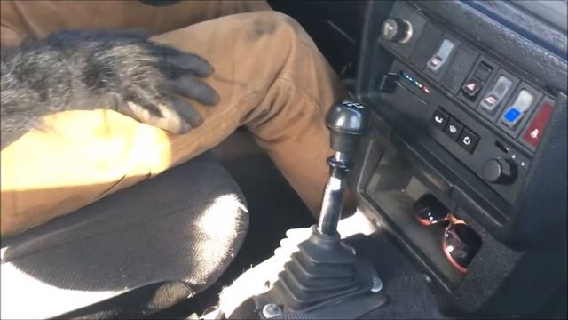 Volvo 240 Clutch Replacement, Lessons learned. смотреть онлайн