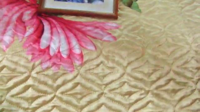 вышивка крестом .Продолжение павлинов+2 законченные работы золотое руно и искустница. смотреть онлайн