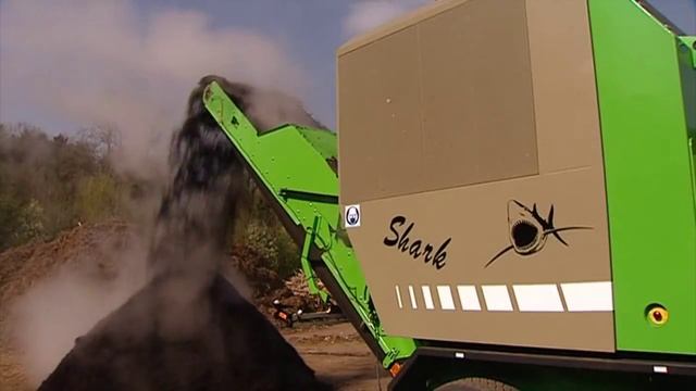 Мобильная дробилка / измельчитель коры деревьев Willibald MZA EP смотреть онлайн