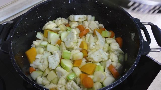 СУП-ПЮРЕ из 8-ми ОВОЩЕЙ ! Быстро, просто и невероятно вкусно! Pumpkin soup. смотреть онлайн