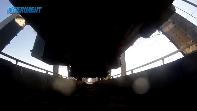 ЭКШН КАМЕРА ПОД ПОЕЗДОМ смотреть онлайн