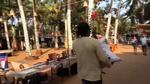 Часть 1. Гоа, Арамболь 2022. Февраль, который мы заслужили. Рынок Хилтоп, Вагатор. Веселуха! смотреть онлайн