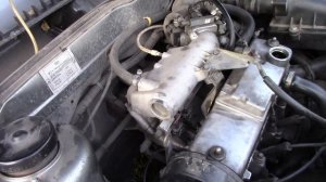 Заливаем растворитель в двигатель / Замена масла ВАЗ 2114