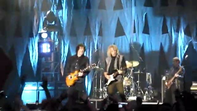 Thin Lizzy(tribute) - Black Rose - Dublin 2005(Point Depot) смотреть онлайн