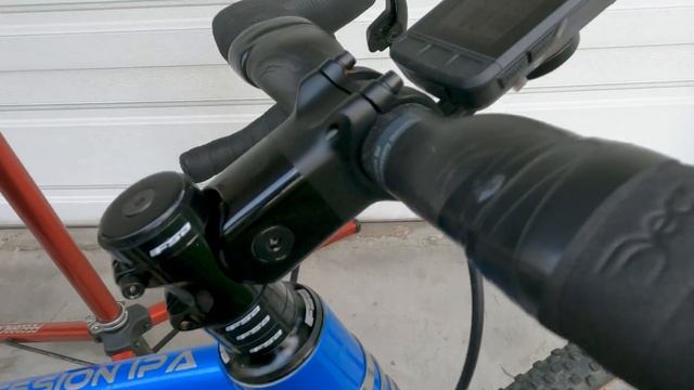 Suspension Stem for your bike - Shockstop Pro by Redshift + Wahoo Mount смотреть онлайн