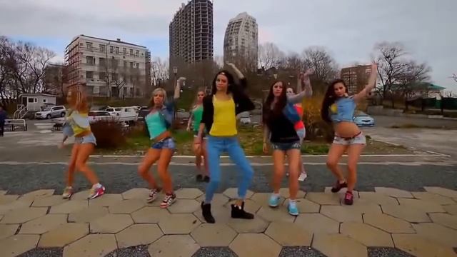 Видео-Клип Зажигательный танец.17.05.2017г. смотреть онлайн