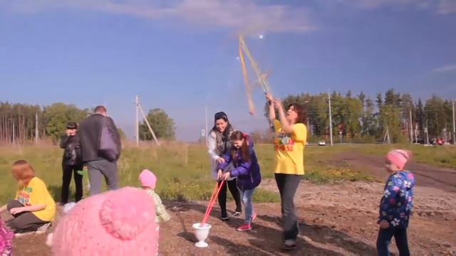 Шоу мыльных пузырей "Мыльная сказка" детская студия "Птенчики" 11 июня 2014 года смотреть онлайн