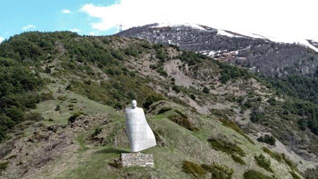 ГОРЕ НАРОДА - КОСТА ХЕТАГУРОВ. (ПОМНИМ ЛЮБИМ ЧТИМ) смотреть онлайн