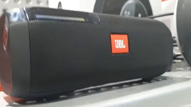 jbl tuner bass test?!?!?! смотреть онлайн