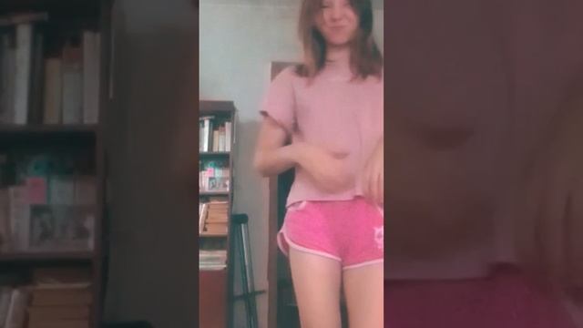 в начале ошиблась #тренды #танцы смотреть онлайн