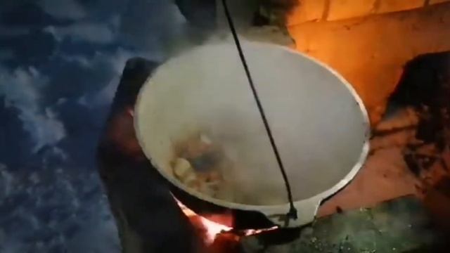 Как приготовить лагман.Готовим лагман в казане смотреть онлайн