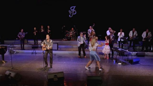 Ivars Petersons - Little Queenie | LIVE At Dailes Theatre