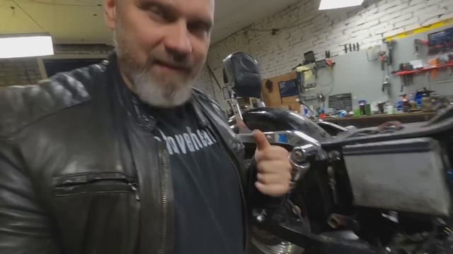 Смертельный воблинг на Harley Dyna.Ошибка завода или владельца? смотреть онлайн