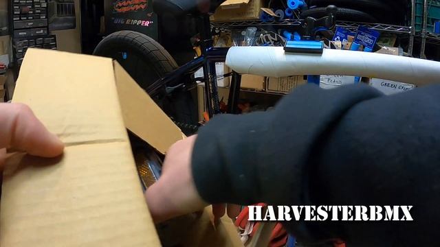 2021 Wethepeople Curse CRS 20" BMX Unboxing @ Harvester Bikes смотреть онлайн
