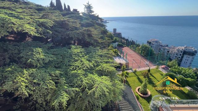 Продажа дома в Крыму, Резиденция с видом на море и Ялту