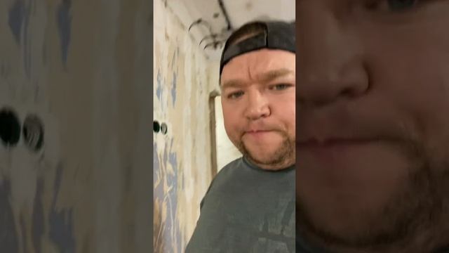 Электромонтаж в однокомнатной квартире города Кирова Кировской области. смотреть онлайн