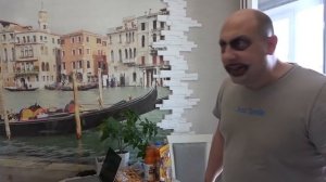 100 УКОЛОВ КЛИЗМ и КАПЕЛЬНИЦ Толика забрали В ПСИХ БОЛЬНИЦУ Крэйзи шоу