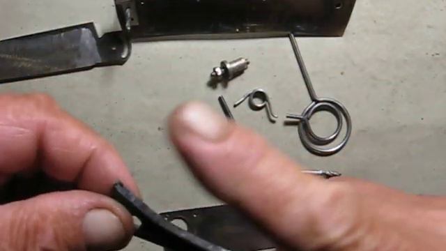 Детали механизма выброса клинка жиганского ножа смотреть онлайн