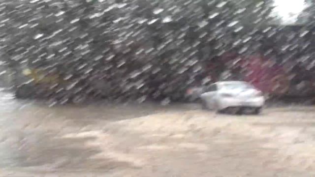 Последствия града в Самаре на ул.Товарной 6.08.14. смотреть онлайн