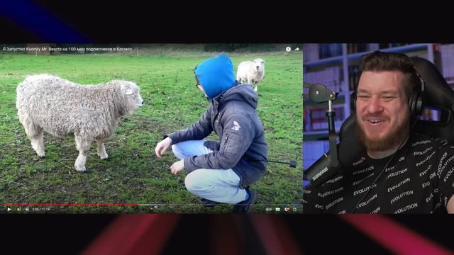 Я Запустил Кнопку Mr. Beasts на 100 млн подписчиков в Космос. | РЕАКЦИЯ НА JackSucksAtLife смотреть онлайн