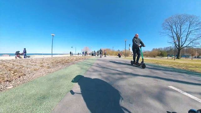 Открытие сезона 2021 от ElectroTallinn на электро самокатах, велосипедах, скейте и моноколёсах. смотреть онлайн