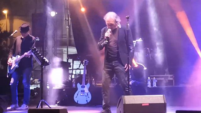 RICCARDO FOGLI "IN SILENZIO " смотреть онлайн