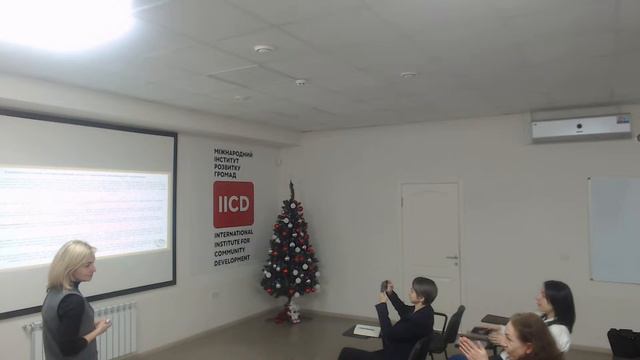 БІЗНЕС УПРАВЛІННЯ. Невербальне спілкування смотреть онлайн