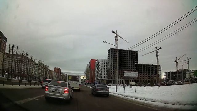 Красноярск, ул.Алексеева напротив ТРЦ "Планета" 01-12-2019 15:15 смотреть онлайн