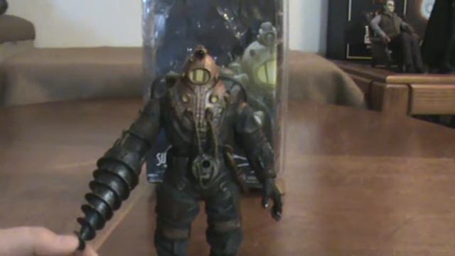 Neca Bioshock 2 Subject Delta and Iron man Mark 1 смотреть онлайн
