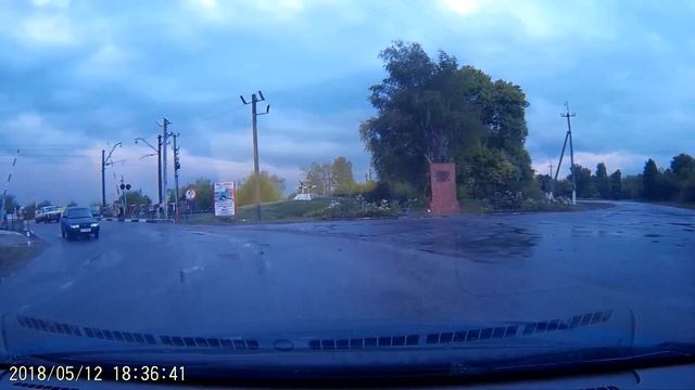 Дорожная разметка в Дергачах сошла с первым дождем 5 мая 2018 год смотреть онлайн