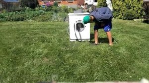 СТИРАЛЬНАЯ МАШИНА VS ПЕТАРДА!!!