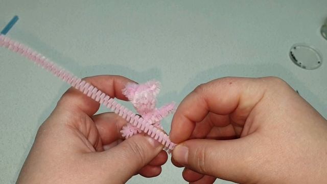 МИШКА ИЗ СИНЕЛЬНОЙ ПРОВОЛОКИ МАСТЕР КЛАСС/МЕДВЕЖОНОК СВОИМИ РУКАМИ смотреть онлайн