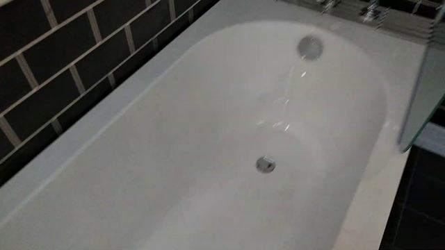 Italia Devit FEN0793P QUEST шторка стекляная на ванну 750*1400 шиншила BQ180OBE2V-01 Villeroy Obero смотреть онлайн