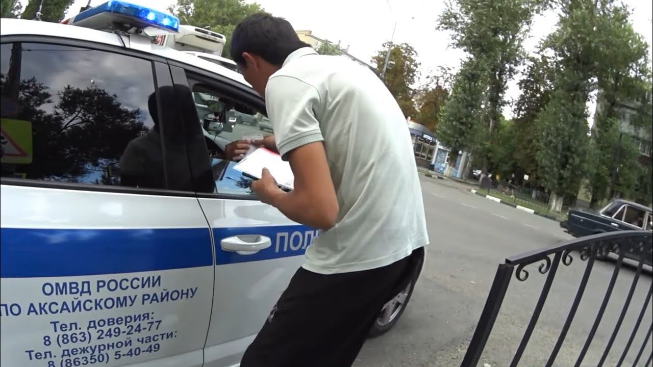 Бомбила новичок пытался запутать блогера, но не вышло И был оштрафован. смотреть онлайн