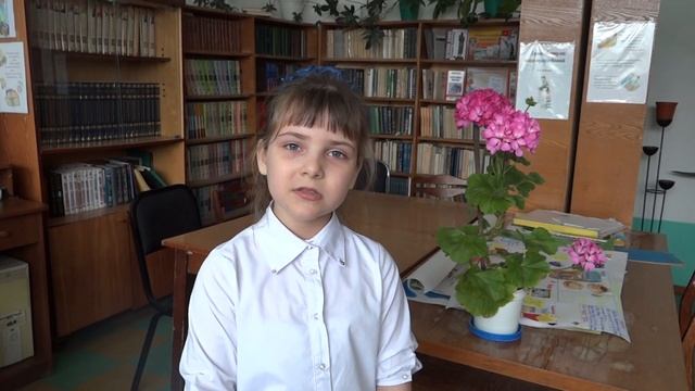 Страна читающая - Олеся Нагавкина читает произведение "Апрель" С.Я. Маршака смотреть онлайн