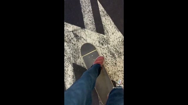 Знаки зодиака как мемы 8 смотреть онлайн