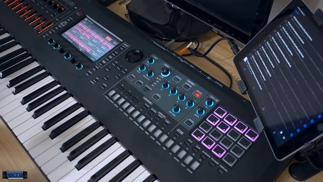 Roland Fantom 6 - How to Record & Chop Samples смотреть онлайн