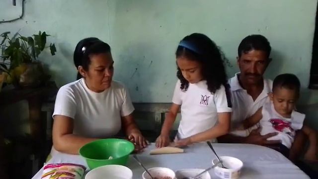 Video Plato Típico Venezolano. Miriannys Torres 2 grado B смотреть онлайн