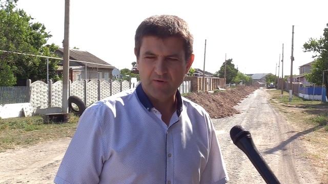 В селе Медведево продолжаются работы по капитальному ремонту водопровода смотреть онлайн