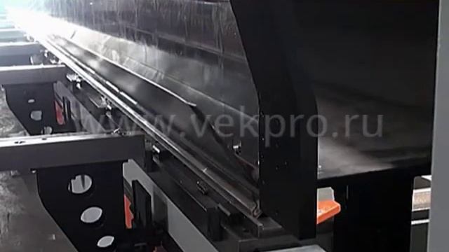 Гибочный пресс Ermaksan серии Tandem смотреть онлайн