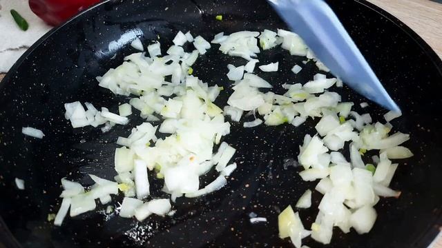 Как Приготовить Булгур с Овощами на Сковороде. Идеальный Рецепт для Полезного Ужина | Во Меню смотреть онлайн