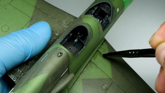 Chipping with Pencils and Weathering with Oils - Dornier Do335 A-12 Anteater - 1/48 - Tamyia Model смотреть онлайн